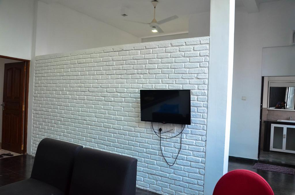 The Number 8 Appartement Dehiwala-Mount Lavinia Buitenkant foto